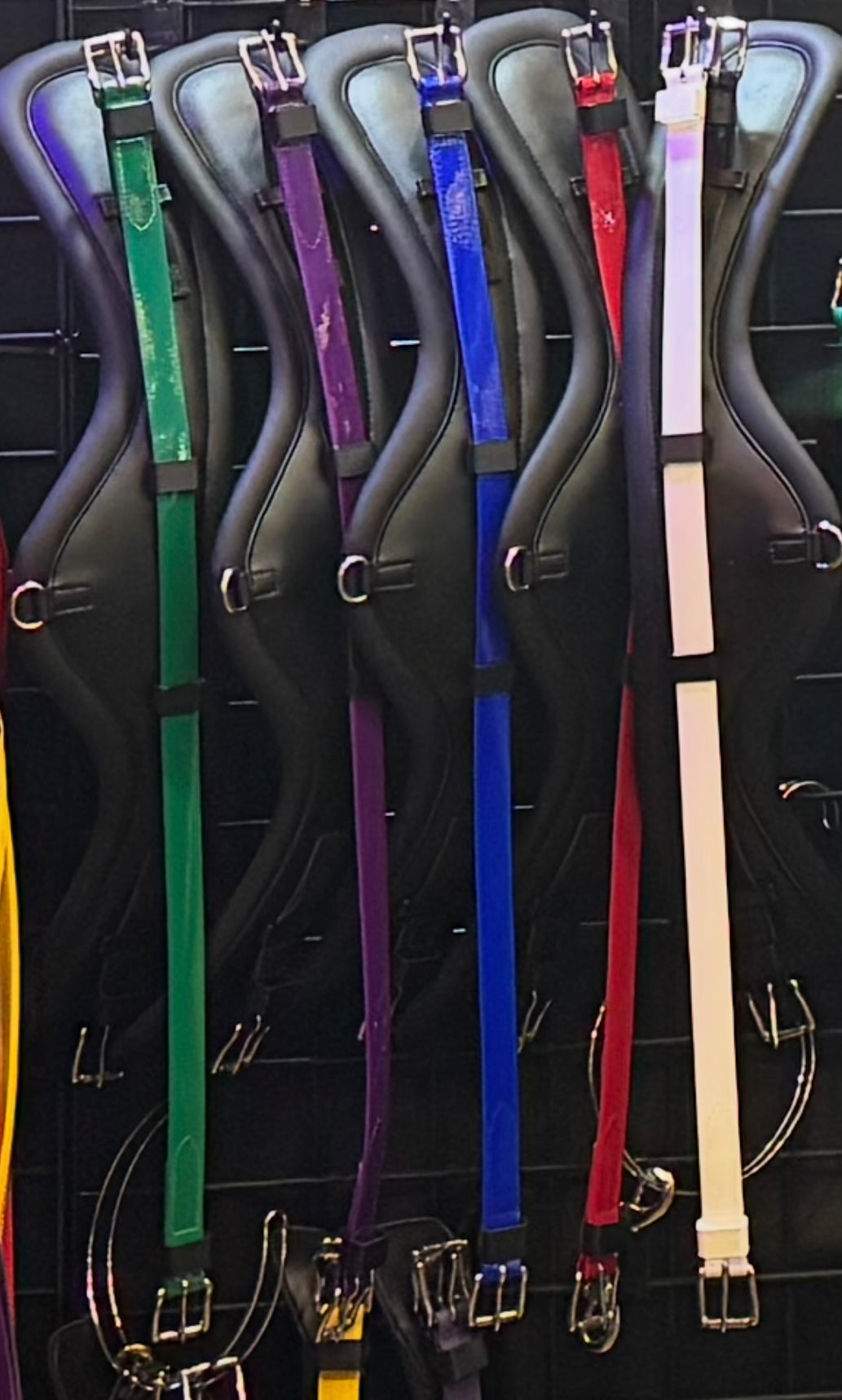 Ergonomic Harness Girth Curved