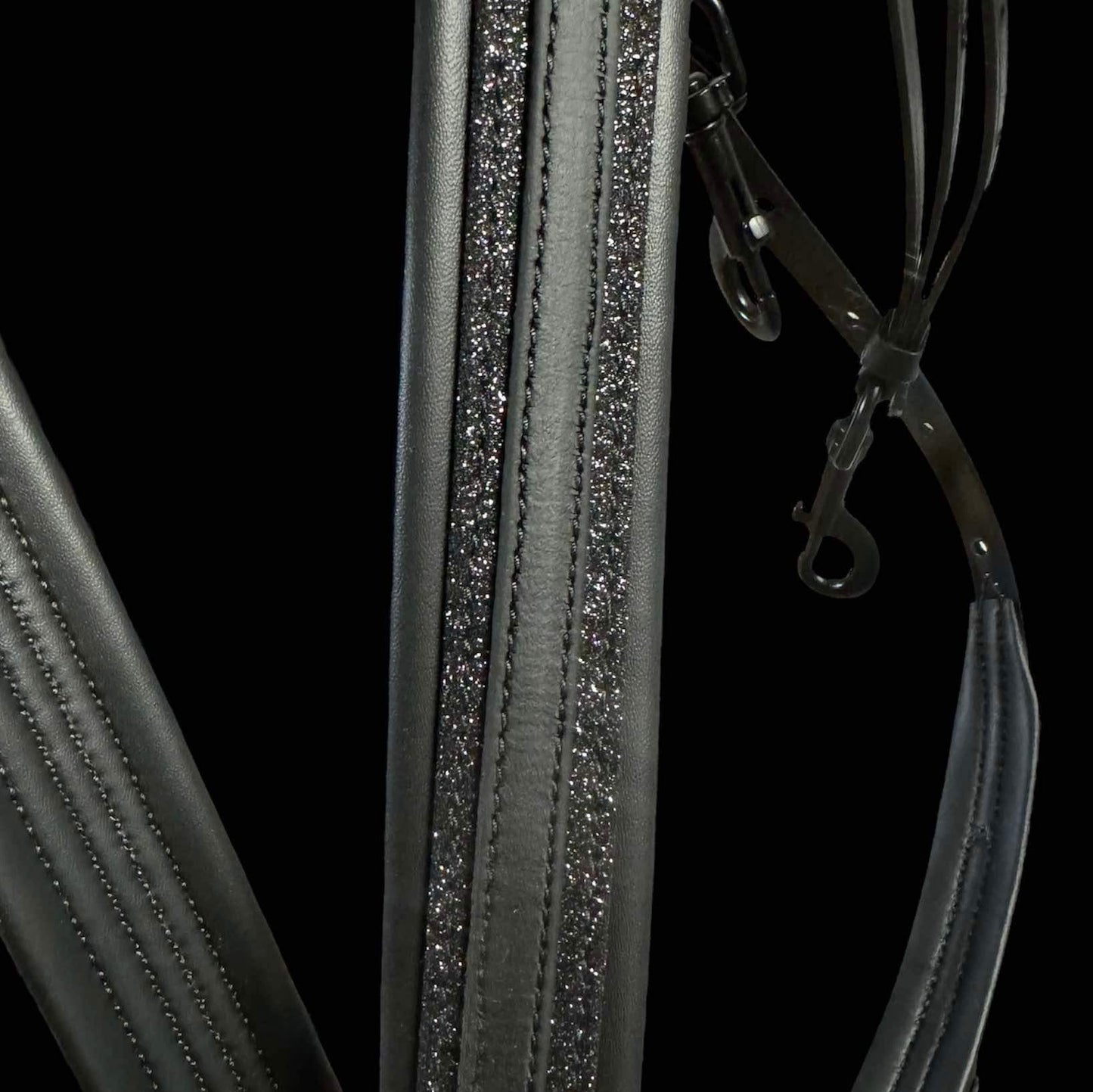 Buxton & Browband Set (Black Base)